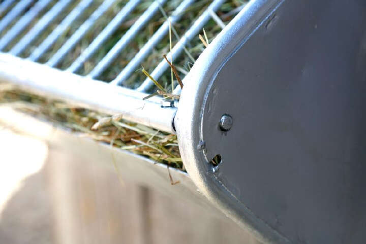 KERBL Heuraufe mit Futterspargitter